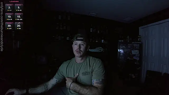 Snapshot of chillinthemosttt chatting on February 20, 2025, 4:07 am chillinthemosttt online show from February 20, 2025, 4:07 am