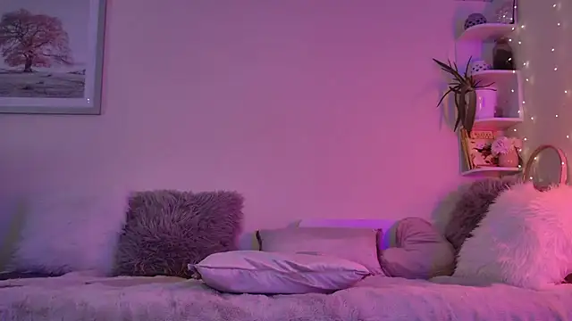 KatBigBum online show from February 15, 2025, 3:06 pm