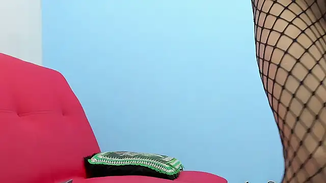 Latin Mature975 online show from November 29, 2025, 8:06 am