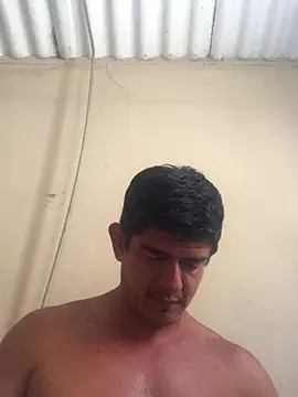 Snapshot of Marobronco chatting on February 28, 2026, 3:57 pm Marobronco online show from February 28, 2026, 3:57 pm