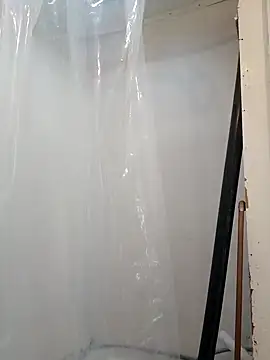 Snapshot of allissonw13 chatting on January 19, 2025, 11:43 pm allissonw13 online show from January 19, 2025, 11:43 pm