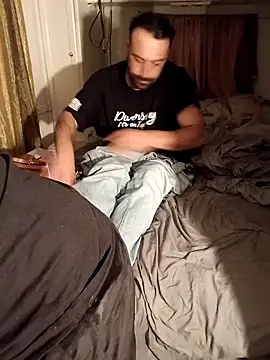 Snapshot of allissonw13 chatting on January 22, 2025, 2:37 am allissonw13 online show from January 22, 2025, 2:37 am