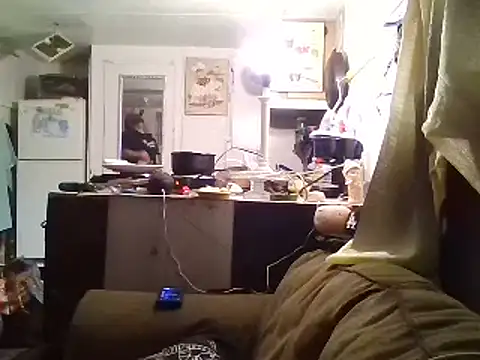 Snapshot of allissonw13 chatting on January 24, 2025, 9:06 am allissonw13 online show from January 24, 2025, 9:06 am