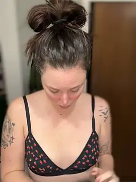 Blaze Baby online show from February 10, 2026, 2:10 pm