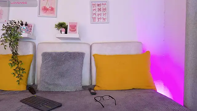 Malka Burning online show from March 20, 2026, 8:03 pm