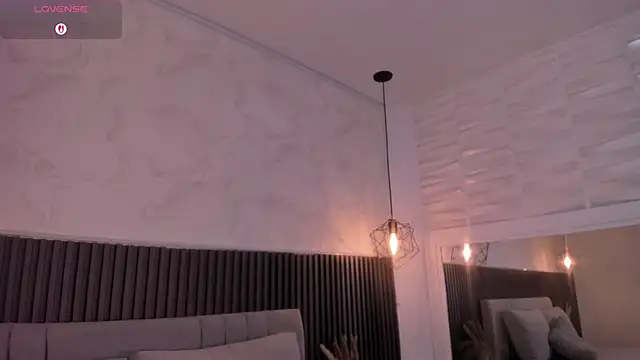 Snapshot of SOPHICARTERS chatting on October 29, 2025, 12:29 pm SOPHICARTERS online show from October 29, 2025, 12:29 pm