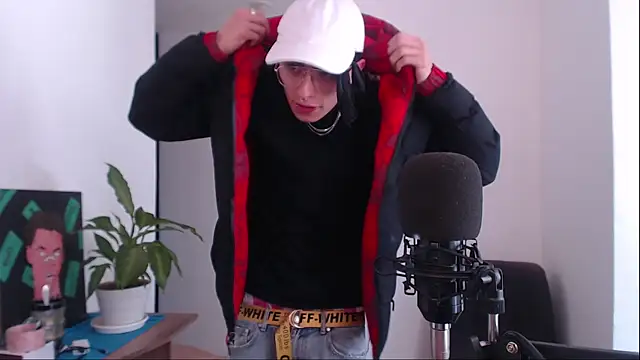 Snapshot of jay_dimarco2 chatting on February 27, 2026, 1:00 pm jay dimarco2 online show from February 27, 2026, 1:00 pm