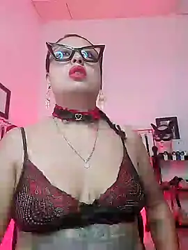 Snapshot of slave_Rubi chatting on July 17, 2026, 3:50 pm slave Rubi online show from July 17, 2026, 3:50 pm