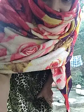 Hot-rubina online show from December 14, 2025, 2:39 am