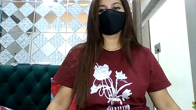 sparkling queen online show from November 10, 2025, 4:22 am