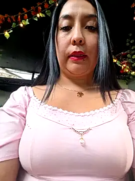 Bella keny online show from February 2, 2026, 8:18 pm