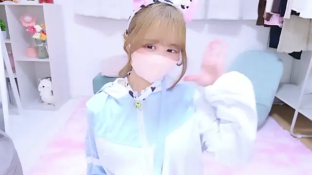 chihiro ri online show from November 16, 2025, 1:33 am