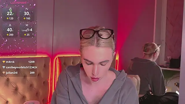 Snapshot of DanielPaige_ chatting on February 6, 2025, 7:18 pm DanielPaige online show from February 6, 2025, 7:18 pm