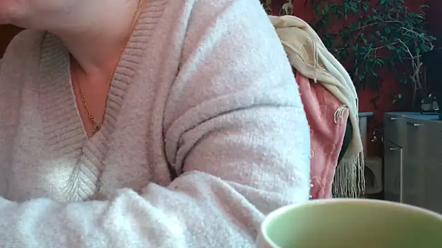 cruellaculdenfer67 online show from February 2, 2026, 9:19 am