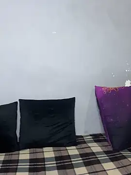 Snapshot of Jumanaa chatting on October 26, 2025, 8:15 pm Jumanaa online show from October 26, 2025, 8:15 pm