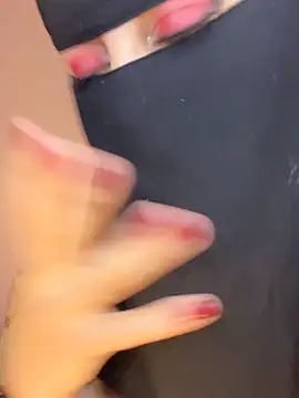 Snapshot of Jumanaa chatting on December 3, 2025, 8:18 pm Jumanaa online show from December 3, 2025, 8:18 pm