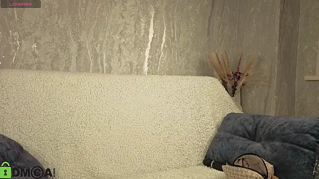 Snapshot of Kvetachka chatting on October 10, 2025, 12:42 am Kvetachka online show from October 10, 2025, 12:42 am