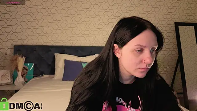 Snapshot of Kvetachka chatting on November 16, 2025, 1:55 am Kvetachka online show from November 16, 2025, 1:55 am