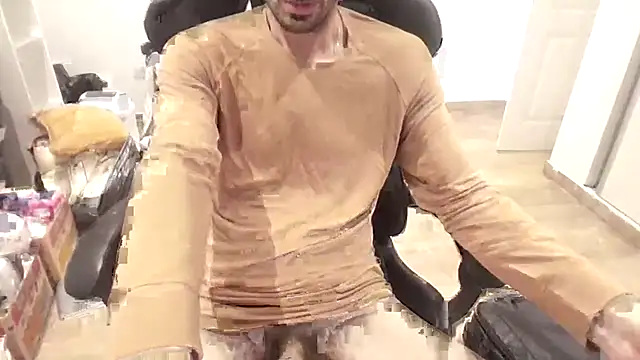 nicolaaaaas online show from November 25, 2025, 11:10 am