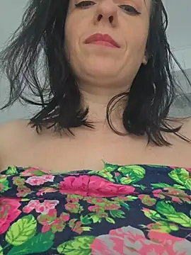 Snapshot of lovewildguy1 chatting on March 2, 2026, 6:03 am lovewildguy1 online show from March 2, 2026, 6:03 am