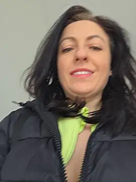 Snapshot of lovewildguy1 chatting on March 19, 2026, 7:23 am lovewildguy1 online show from March 19, 2026, 7:23 am