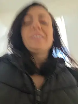 Snapshot of lovewildguy1 chatting on March 25, 2026, 8:53 am lovewildguy1 online show from March 25, 2026, 8:53 am