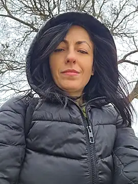 Snapshot of lovewildguy1 chatting on March 27, 2026, 8:26 am lovewildguy1 online show from March 27, 2026, 8:26 am