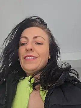 Snapshot of lovewildguy1 chatting on March 31, 2026, 6:58 am lovewildguy1 online show from March 31, 2026, 6:58 am