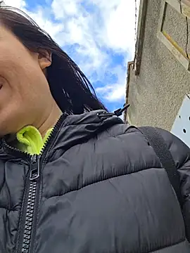 Snapshot of lovewildguy1 chatting on April 8, 2026, 7:19 am lovewildguy1 online show from April 8, 2026, 7:19 am