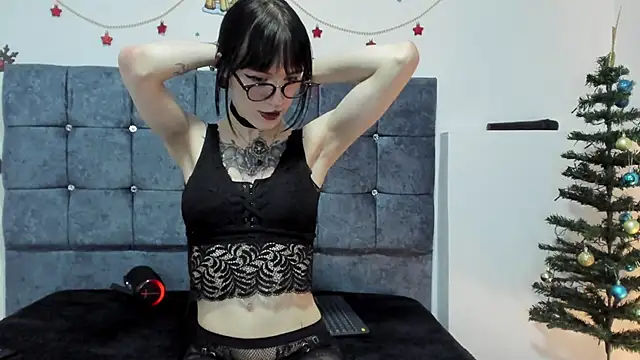bathory vamps online show from December 10, 2024, 8:49 pm