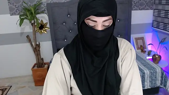 Snapshot of Jalima_sabag chatting on January 10, 2025, 1:32 am Jalima sabag online show from January 10, 2025, 1:32 am