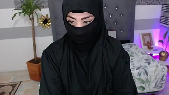 Snapshot of Jalima_sabag chatting on January 31, 2025, 1:54 am Jalima sabag online show from January 31, 2025, 1:54 am