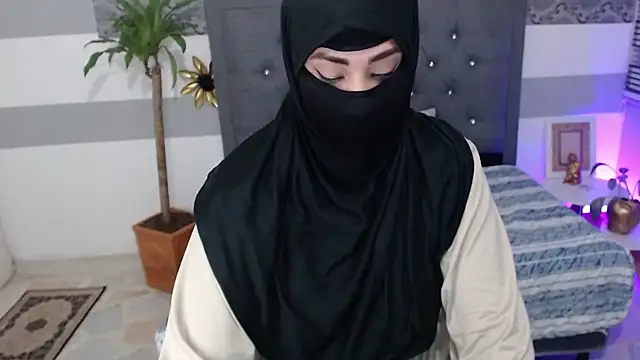 Snapshot of Jalima_sabag chatting on March 12, 2025, 1:25 am Jalima sabag online show from March 12, 2025, 1:25 am