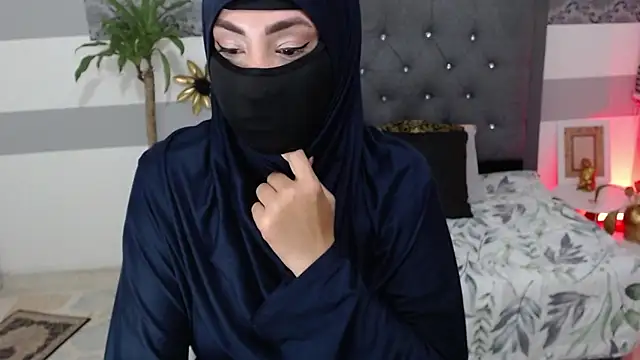 Snapshot of Jalima_sabag chatting on March 18, 2025, 1:10 am Jalima sabag online show from March 18, 2025, 1:10 am