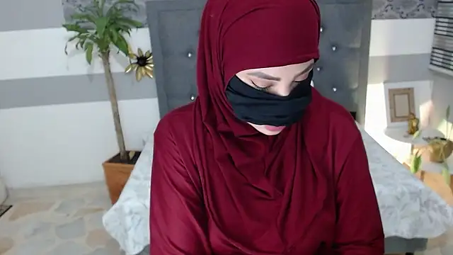 Snapshot of Jalima_sabag chatting on October 24, 2025, 7:32 pm Jalima sabag online show from October 24, 2025, 7:32 pm