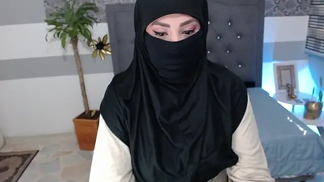 Snapshot of Jalima_sabag chatting on November 4, 2025, 12:37 pm Jalima sabag online show from November 4, 2025, 12:37 pm