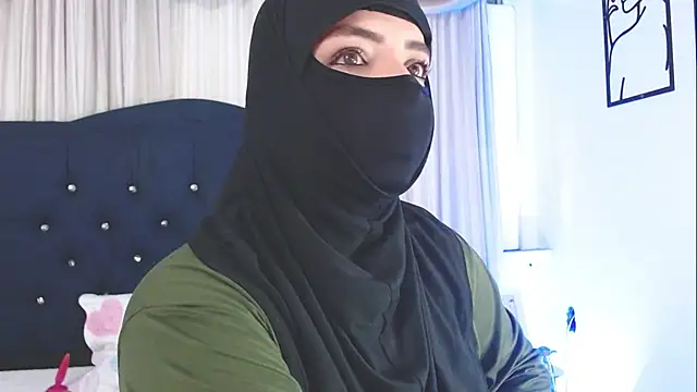 Snapshot of Uzra_hayed chatting on February 27, 2025, 7:26 pm Uzra hayed online show from February 27, 2025, 7:26 pm