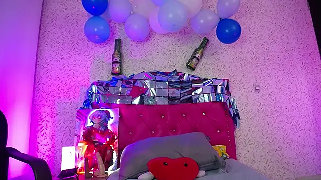 luly pink online show from October 4, 2025, 5:16 am