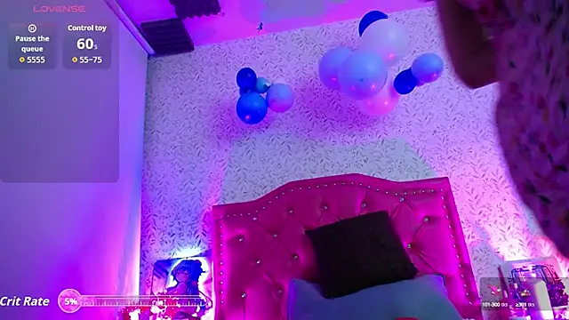 luly pink online show from October 8, 2025, 3:04 am