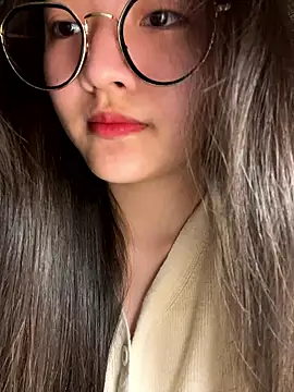 Krixxi22 online show from January 19, 2026, 4:11 pm