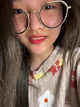 Krixxi22 online show from February 23, 2026, 2:36 pm