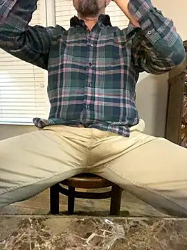 Realybigdill online show from December 18, 2025, 4:18 am