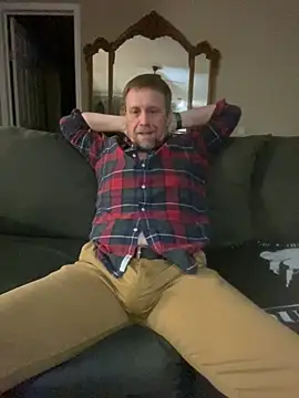 Realybigdill online show from January 18, 2026, 1:42 am