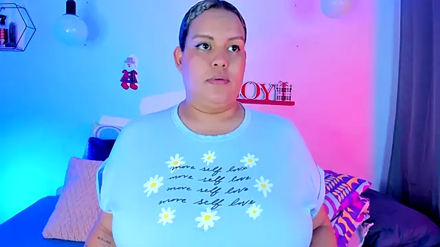 Snapshot of monicabbw_ chatting on December 27, 2024, 11:21 pm monicabbw online show from December 27, 2024, 11:21 pm