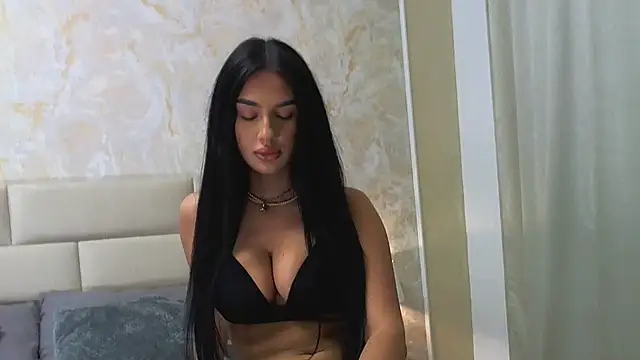 Snapshot of LuanaDess chatting on March 21, 2025, 7:46 pm LuanaDess online show from March 21, 2025, 7:46 pm