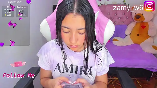 karla cute01 online show from February 4, 2026, 5:02 am