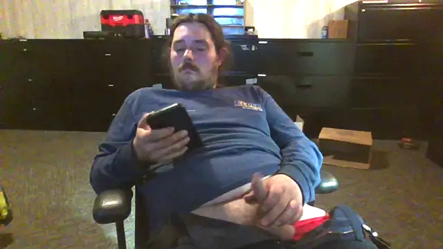 daddysmalldick502 online show from April 22, 2026, 5:14 pm