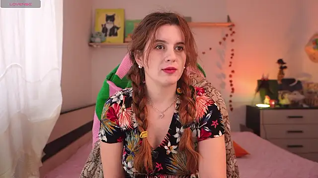 Snapshot of Lisa_sweetheels chatting on March 3, 2026, 1:06 pm Lisa sweetheels online show from March 3, 2026, 1:06 pm