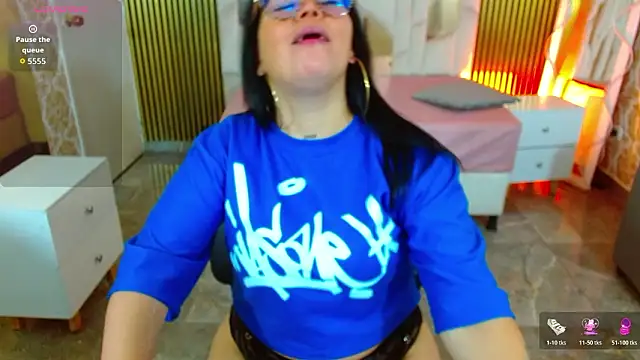 martinna tay online show from February 5, 2026, 3:22 am