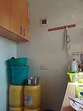 LOVELY-2BERRY online show from November 12, 2025, 7:09 am